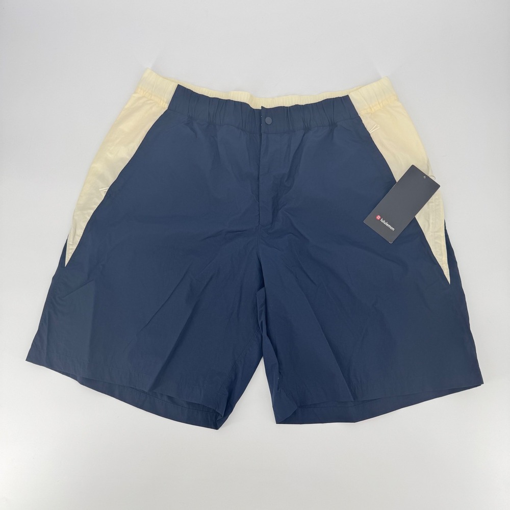 Lululemon Nylon Relaxed Track Short 9 True Navy Cream LM7C17S Mens XXL NEW